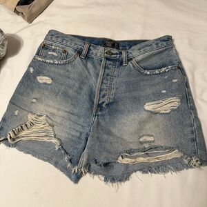 Abercrombie high rise 4 inch shorts